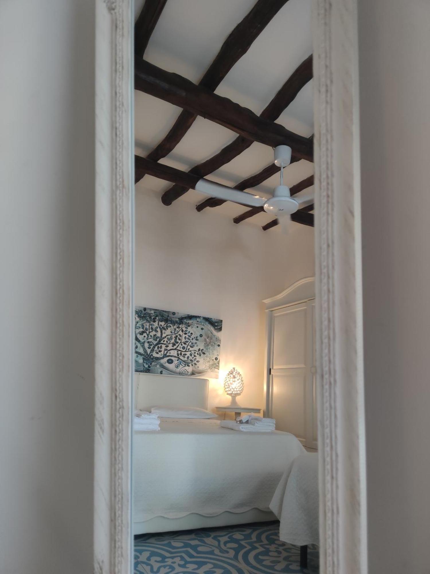 Halgoduria Hotel Santa Marina Salina Szoba fotó
