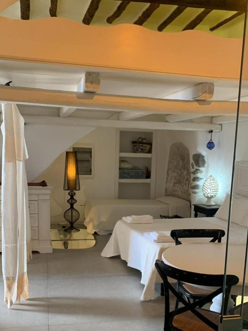 Halgoduria Hotel Santa Marina Salina Szoba fotó