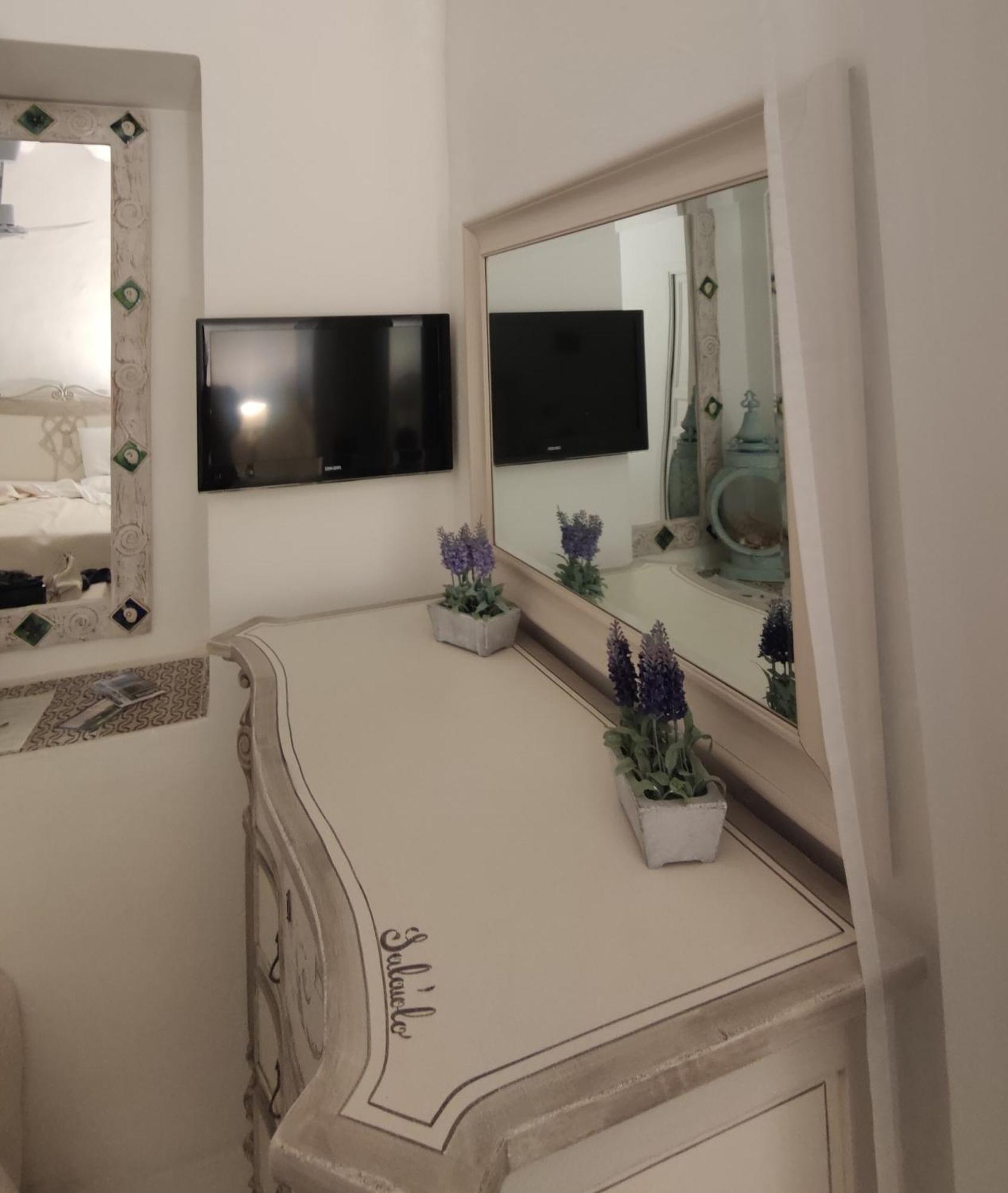 Halgoduria Hotel Santa Marina Salina Szoba fotó
