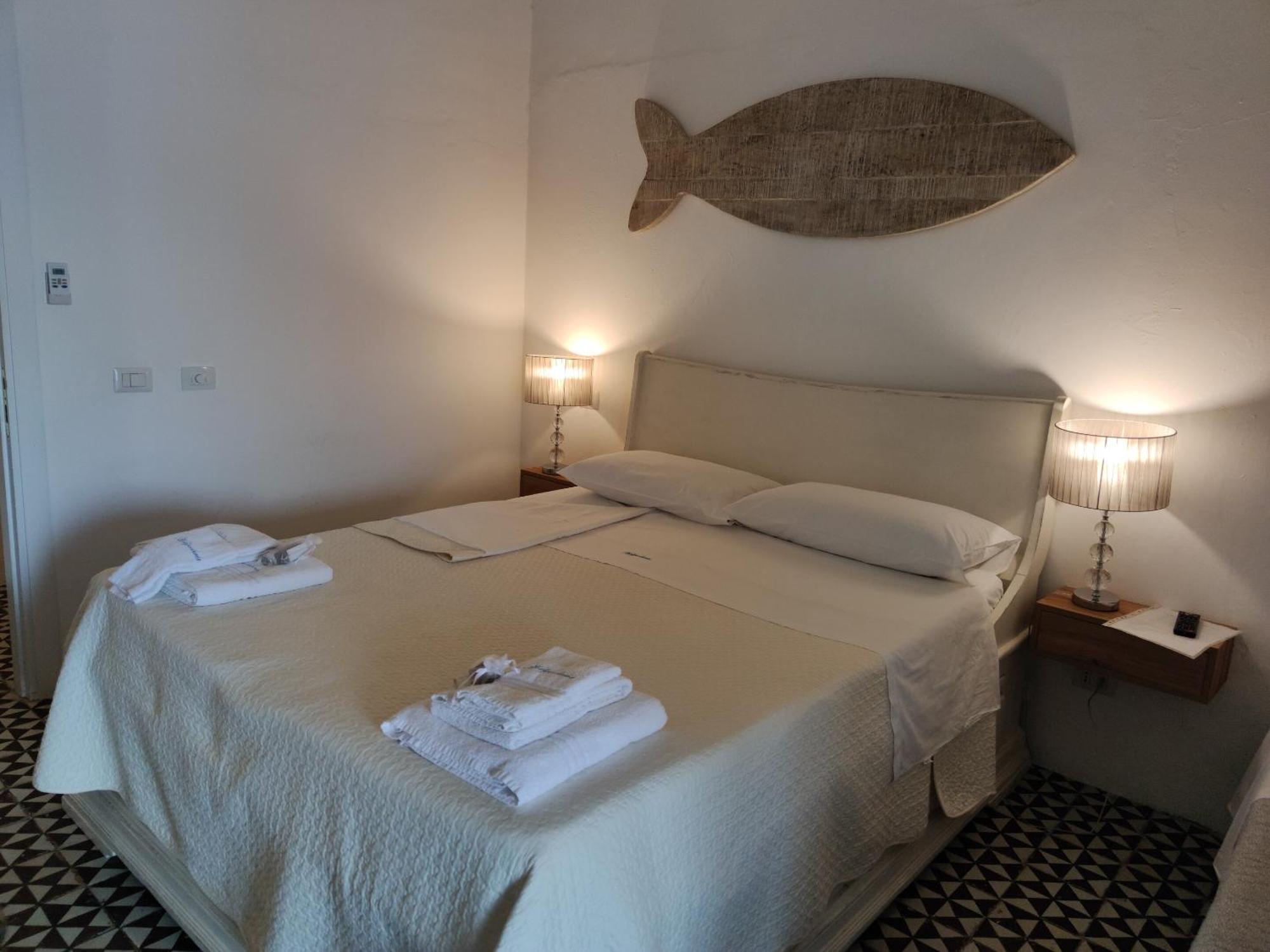 Halgoduria Hotel Santa Marina Salina Szoba fotó